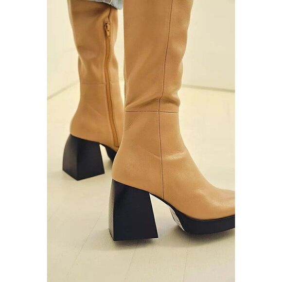 NEW FREE PEOPLE X JEFFREY CAMPBELL Sz 9 DAPHNE SECOND SKIN PLATFORM BOOTS BEIGE - Picture 2 of 3